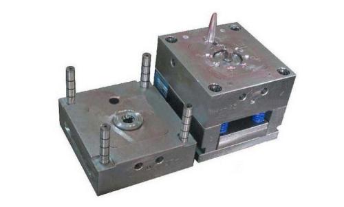 深圳模具廠塑料模具未來的發（fā）展方向