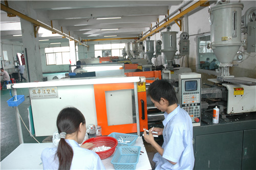 模具（jù）注塑（sù）廠家