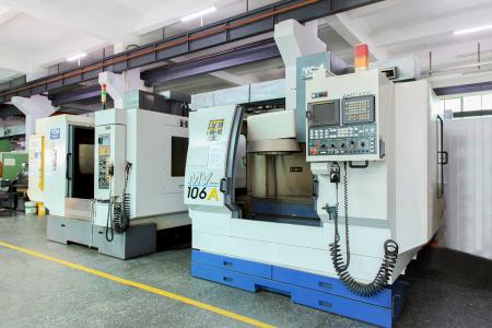 塑膠注塑模具製造斜導柱滑塊抽芯機構原理（lǐ）