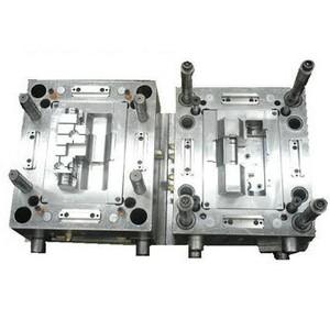 深圳塑膠模具（jù）企（qǐ）業向汽車模具進軍