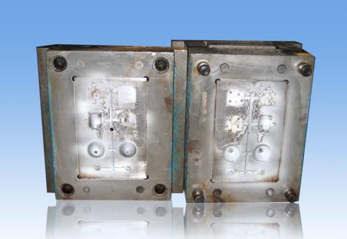 深圳塑膠模具（jù）廠（chǎng），塑料模具零配（pèi）件的熱處理工藝介紹